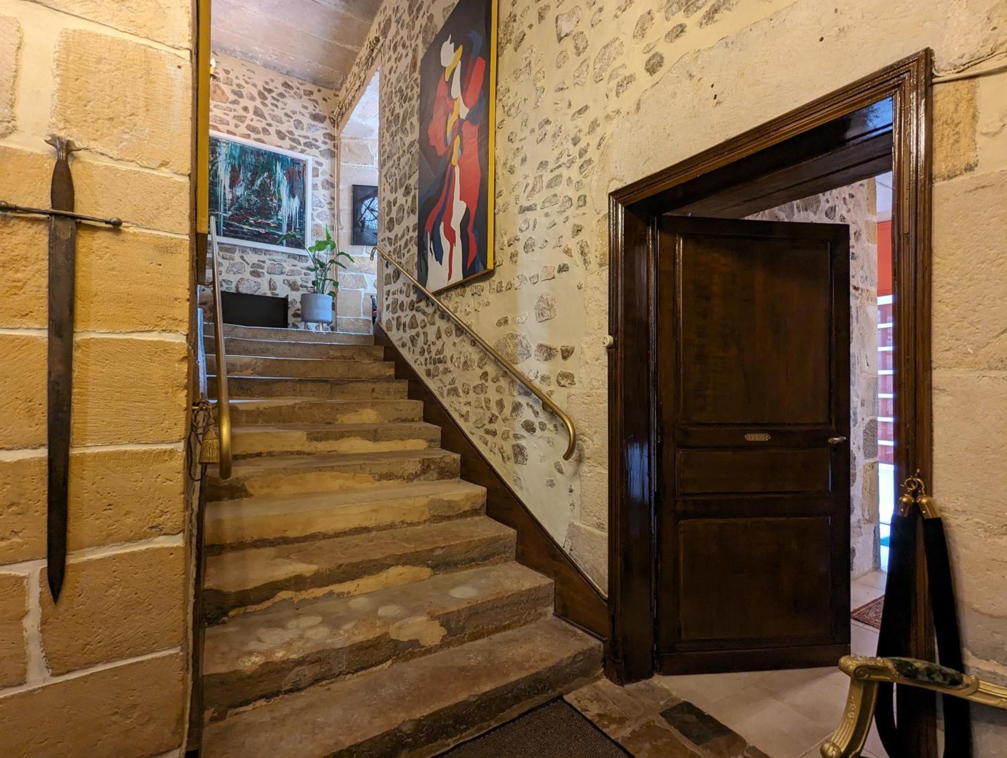 Bed and Breakfast Manoir Des Arts Конфолан Экстерьер фото