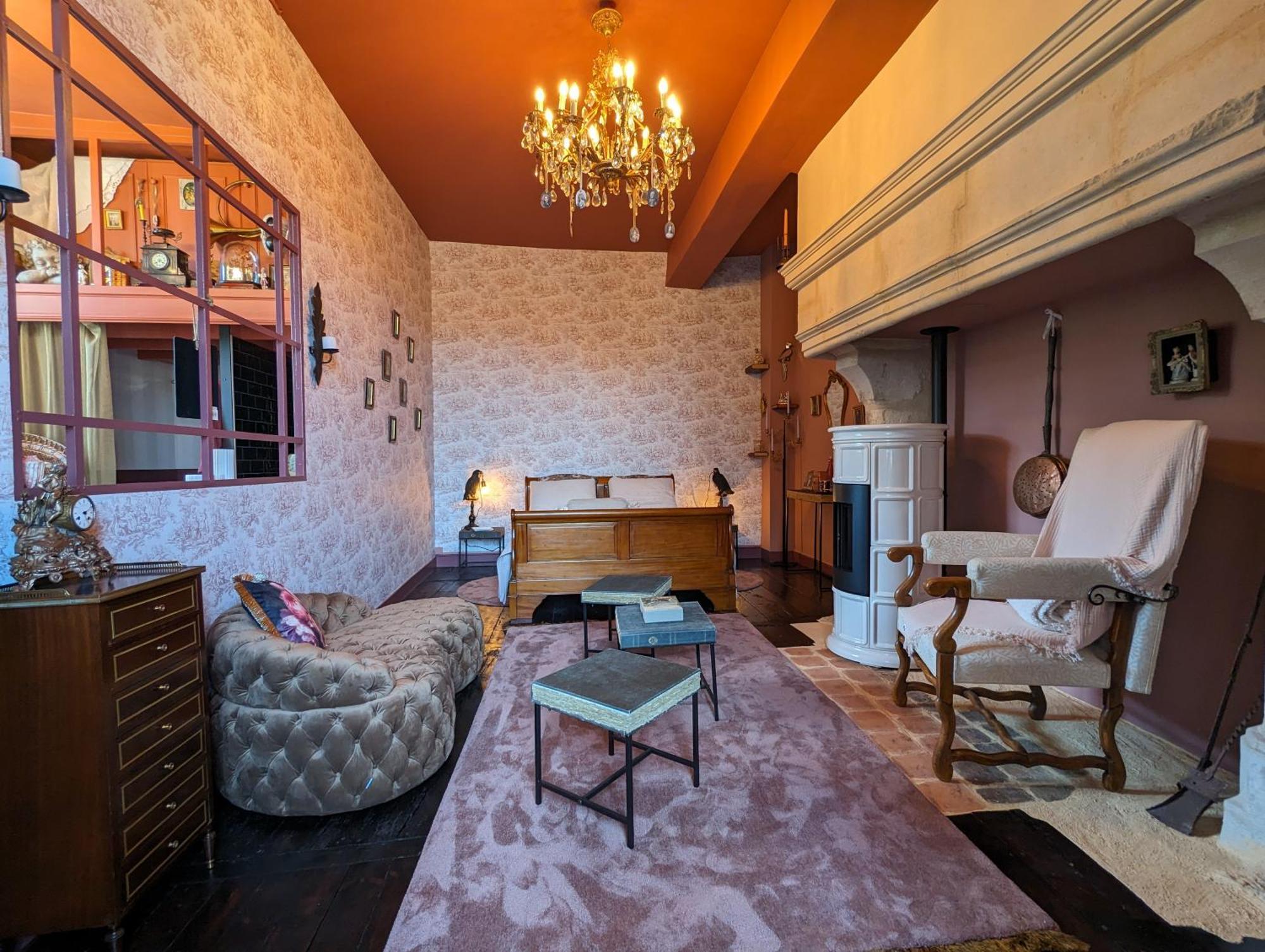 Bed and Breakfast Manoir Des Arts Конфолан Экстерьер фото