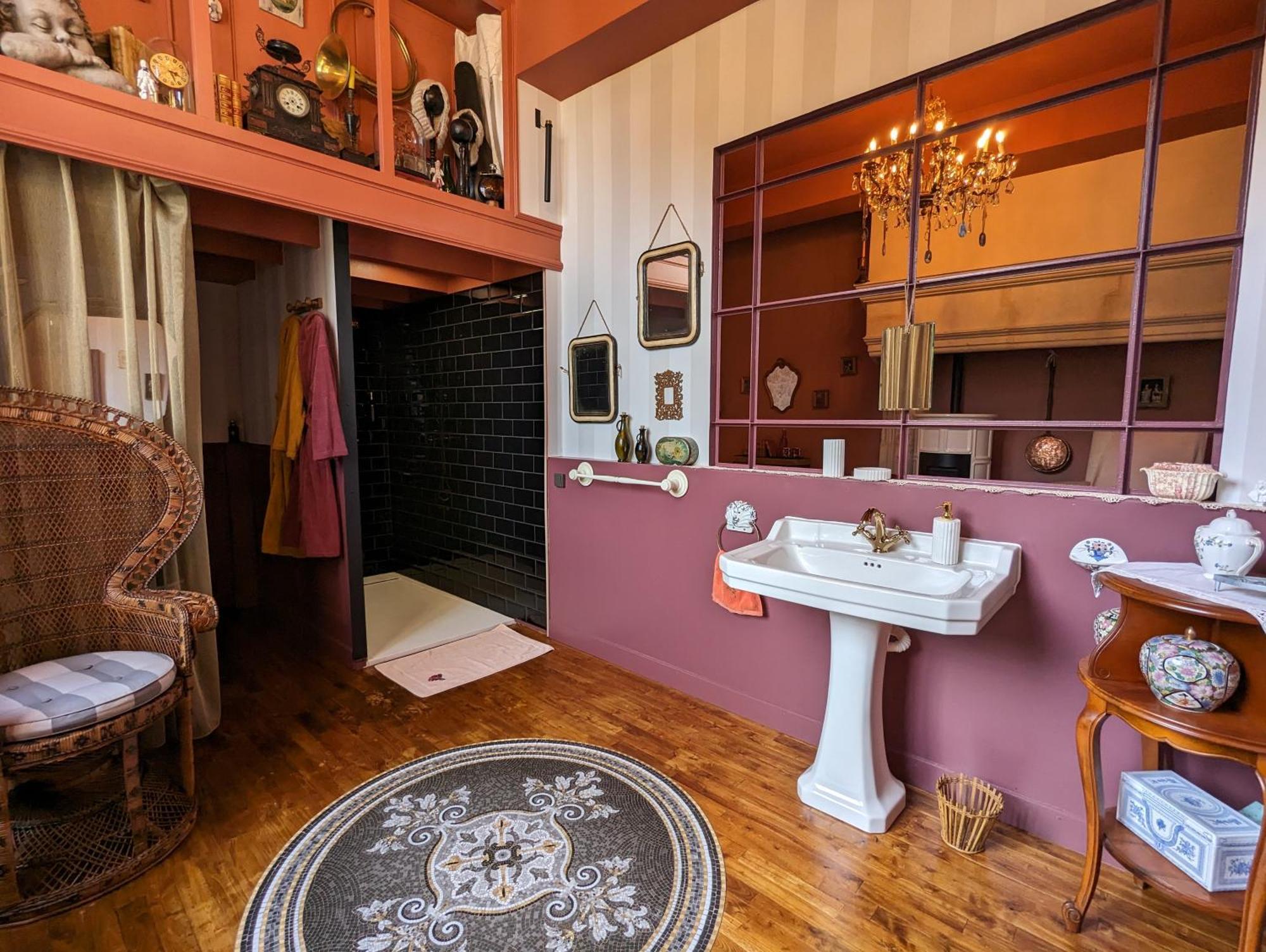 Bed and Breakfast Manoir Des Arts Конфолан Экстерьер фото